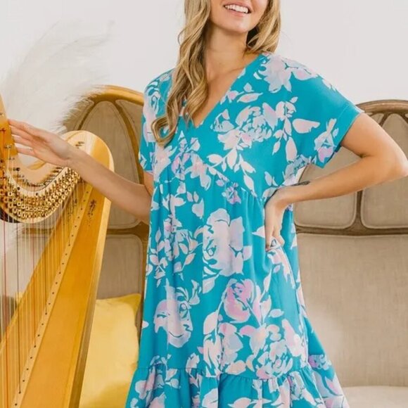 BiBi Floral Crinkle Shirred Ruffle Detail V‎ Neck Dress - Picture 12 of 16